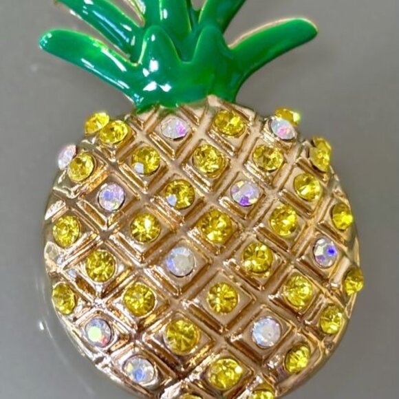 4 1/2" Gold Yellow Clear Rhinestone Bling Pineapple Fruit Bag Charm Keychain New - Picture 5 of 8